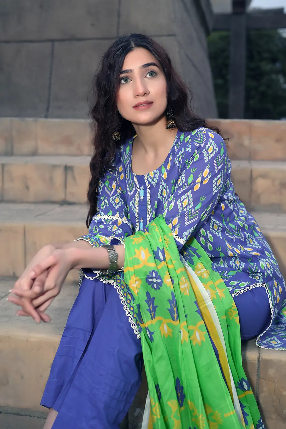 Floral Unstitched Lawn PR-2742