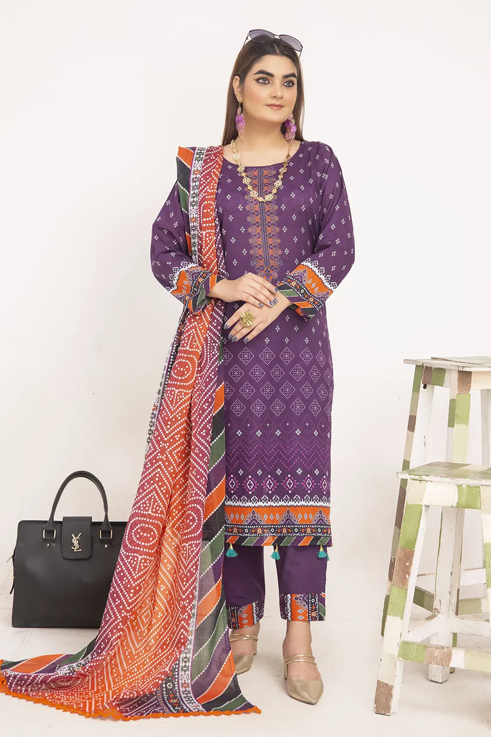Chunri Digital Printed Slub Lawn PR-2695