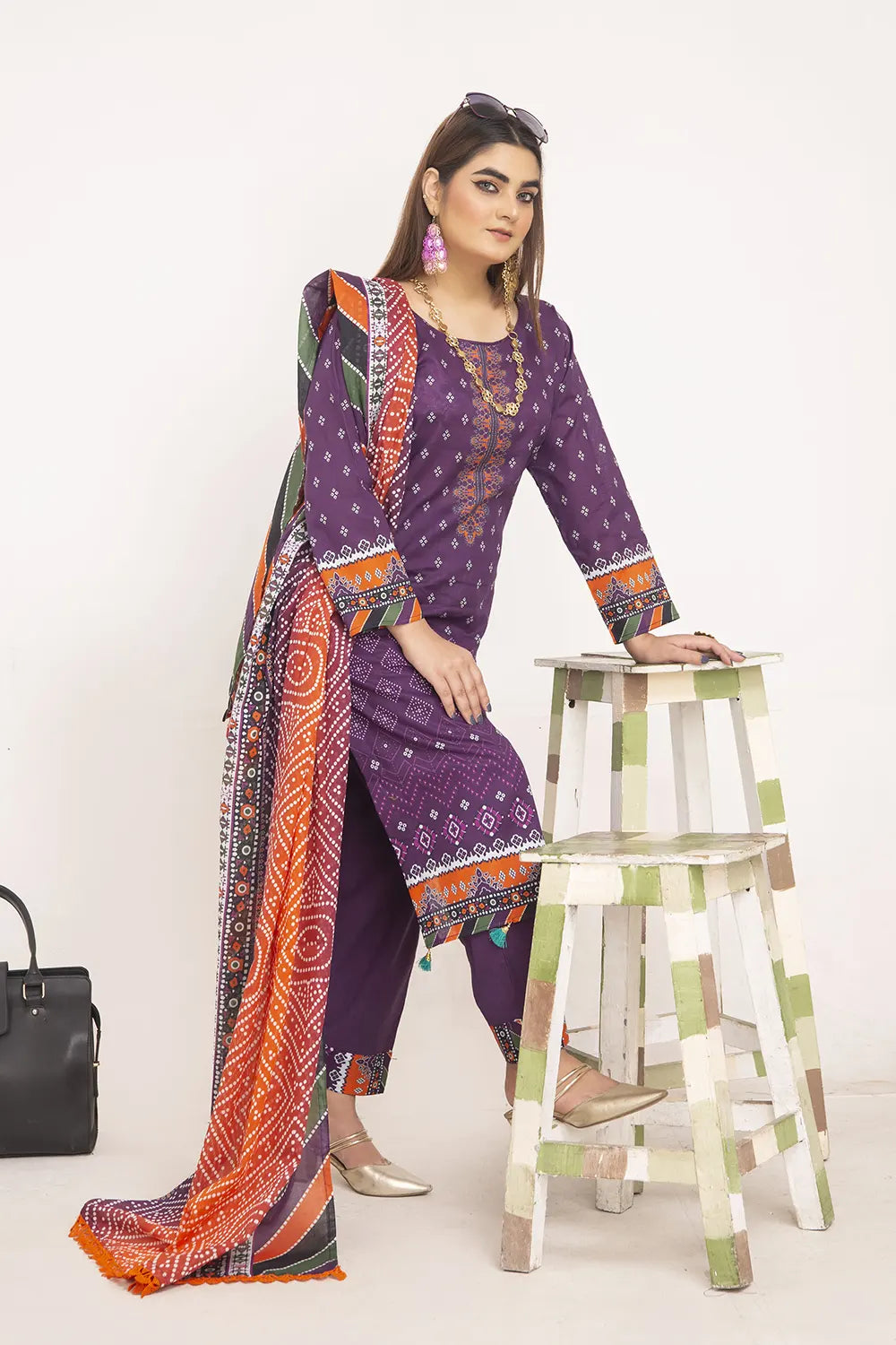 Chunri Digital Printed Slub Lawn PR-2695
