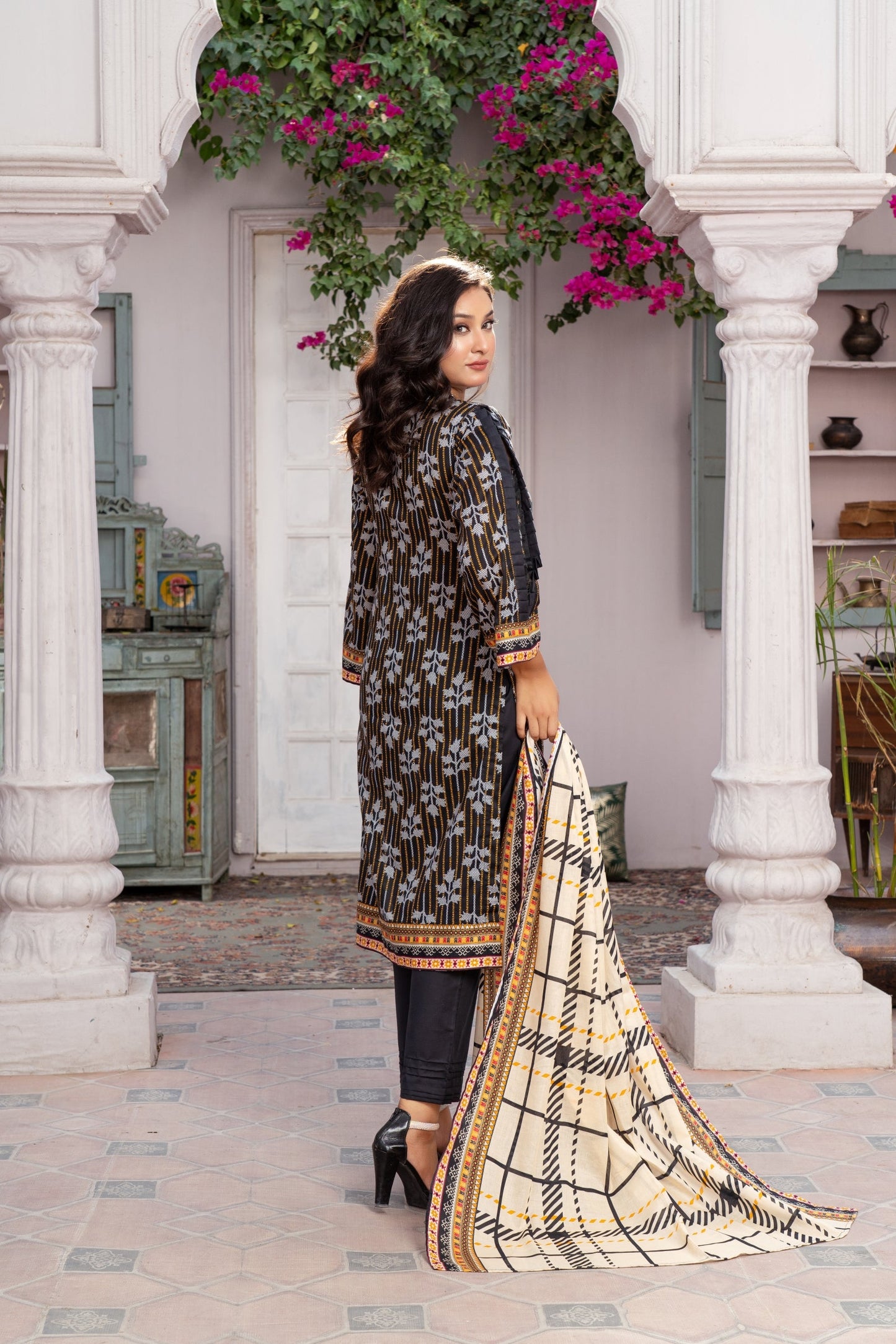 Shafaq Digital Printed Lawn PR-2720