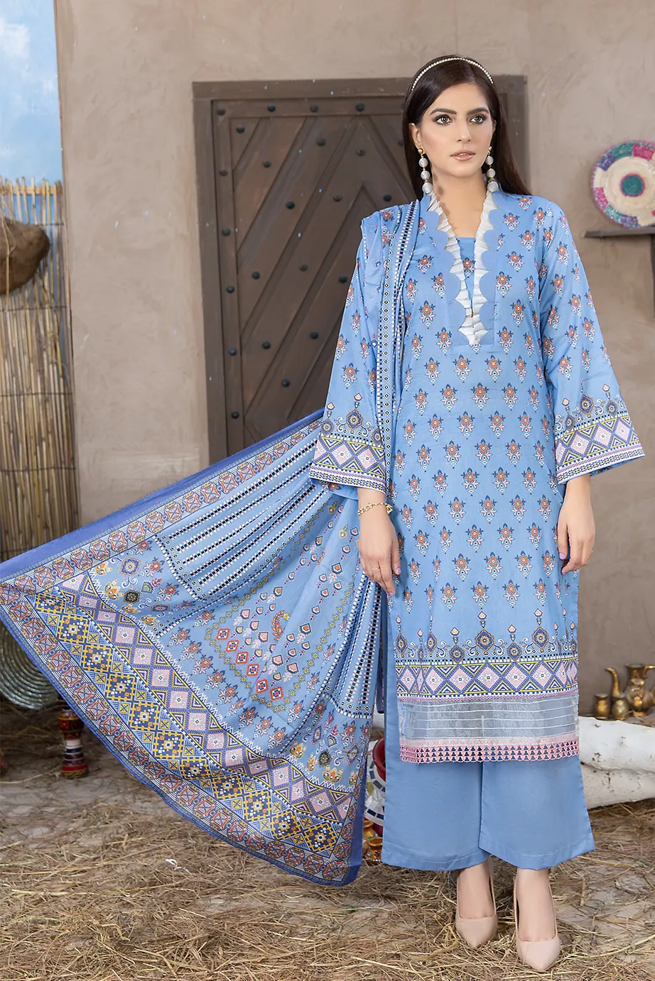 Glamour III Digital Printed Lawn PR-2613