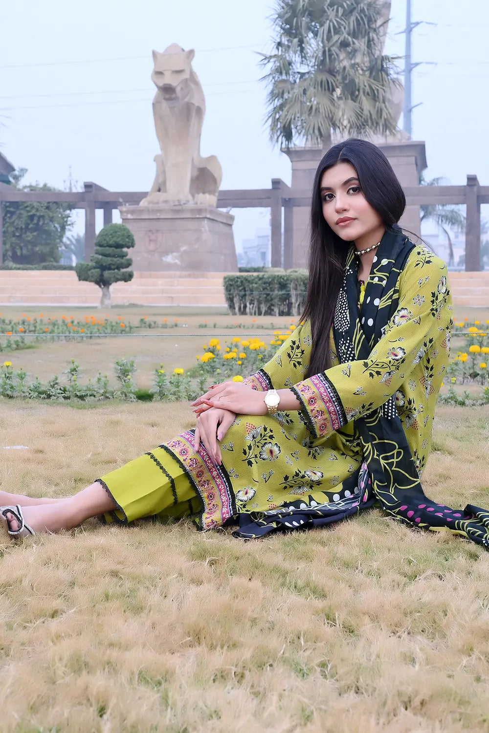 Floral Unstitched Lawn PR-2738